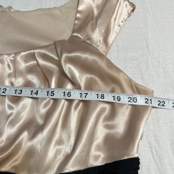 London Times Women's 16W Dress Nude Satin Black Textured Sheath Plus Size Party - Picture 5 of 9